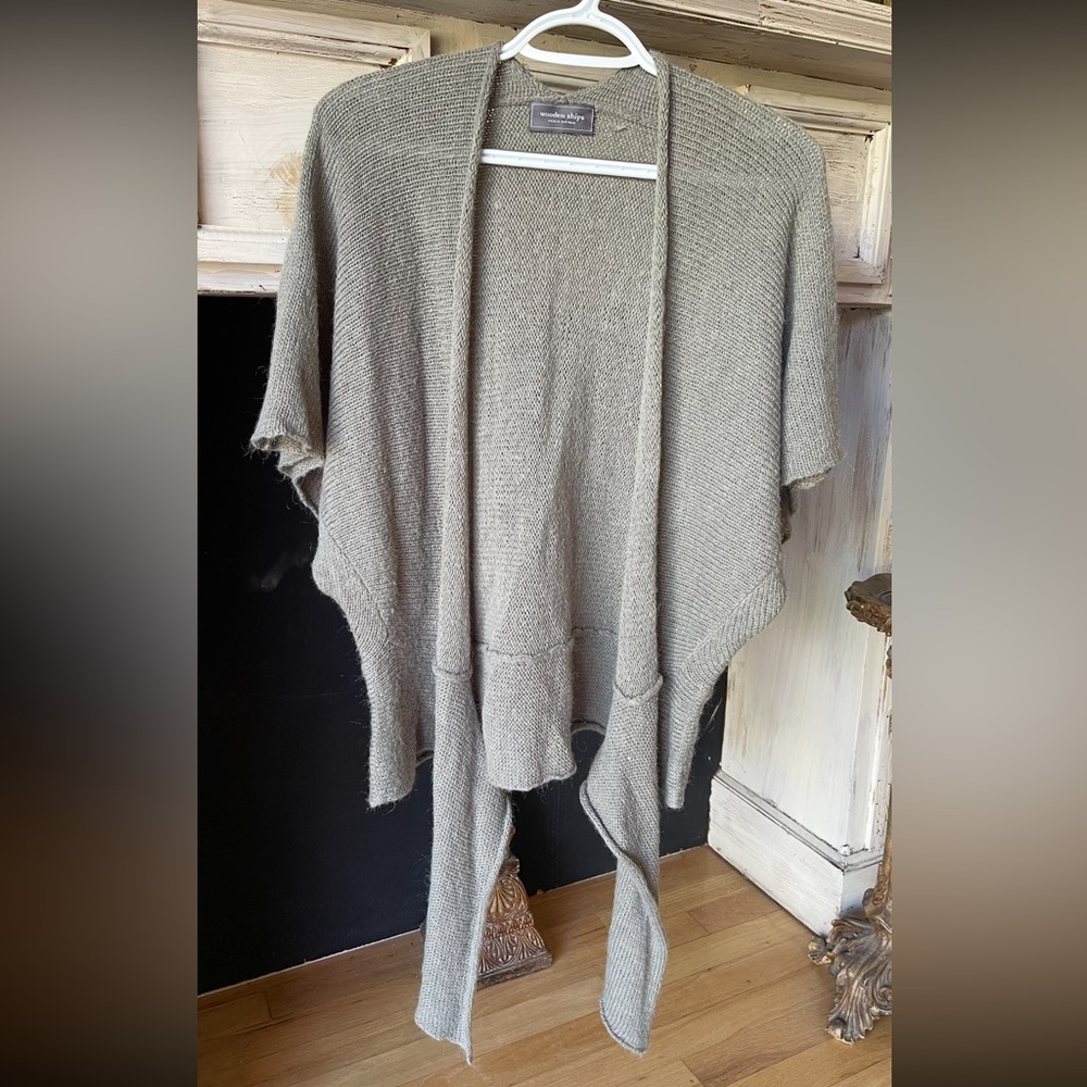 WOODEN SHIPS Transitional Weather Gray Tie Front or Waterfall Sweater Sz S/M - Picture 4 of 8
